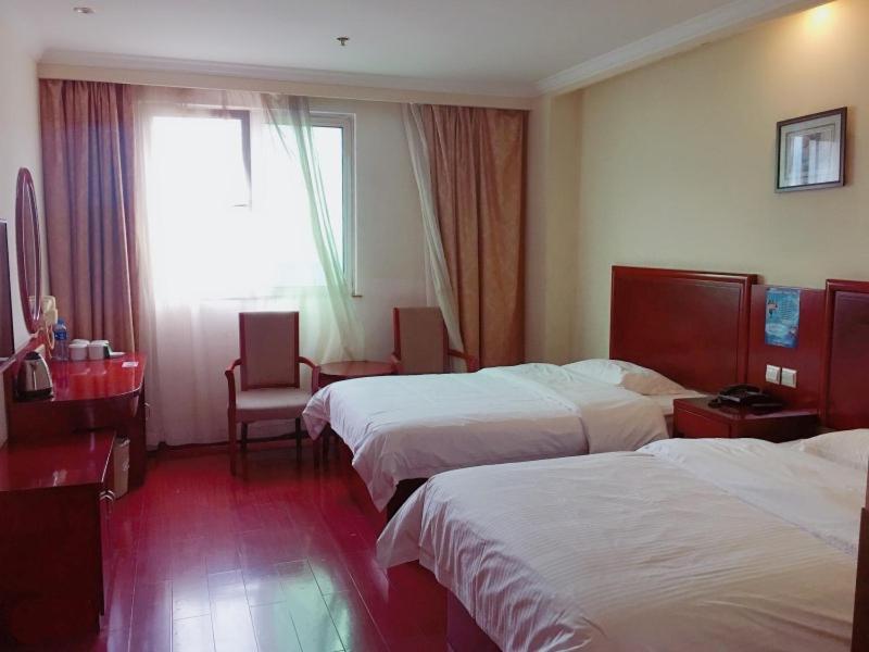 Greentree Inn Shanghai Pudong Airport Wild Animal Park Express Hotel Nanhui Exterior photo